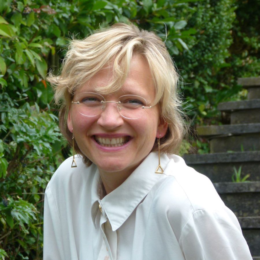 Dr. Beatrice Barrois Fakultät Gestaltung Würzburg