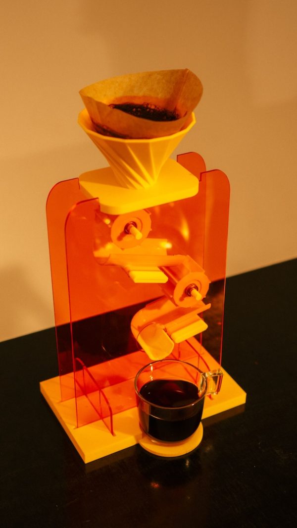 SLOMA Kaffeemaschine im Gebrauch